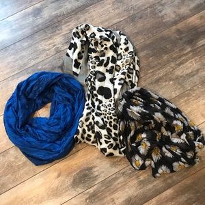 Bundle of three scarves!